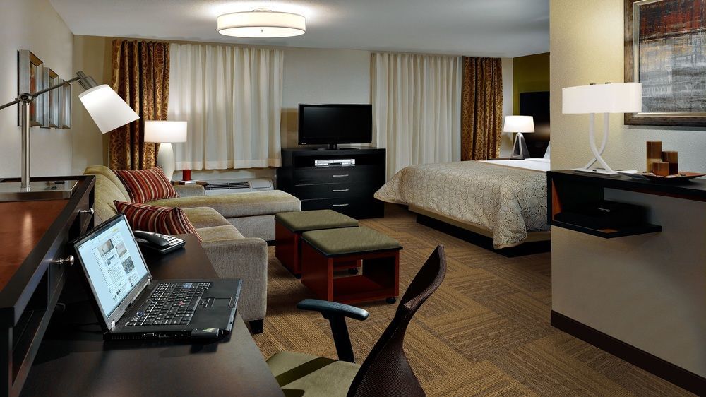 Staybridge Suites Corona South By Ihg Exterior photo