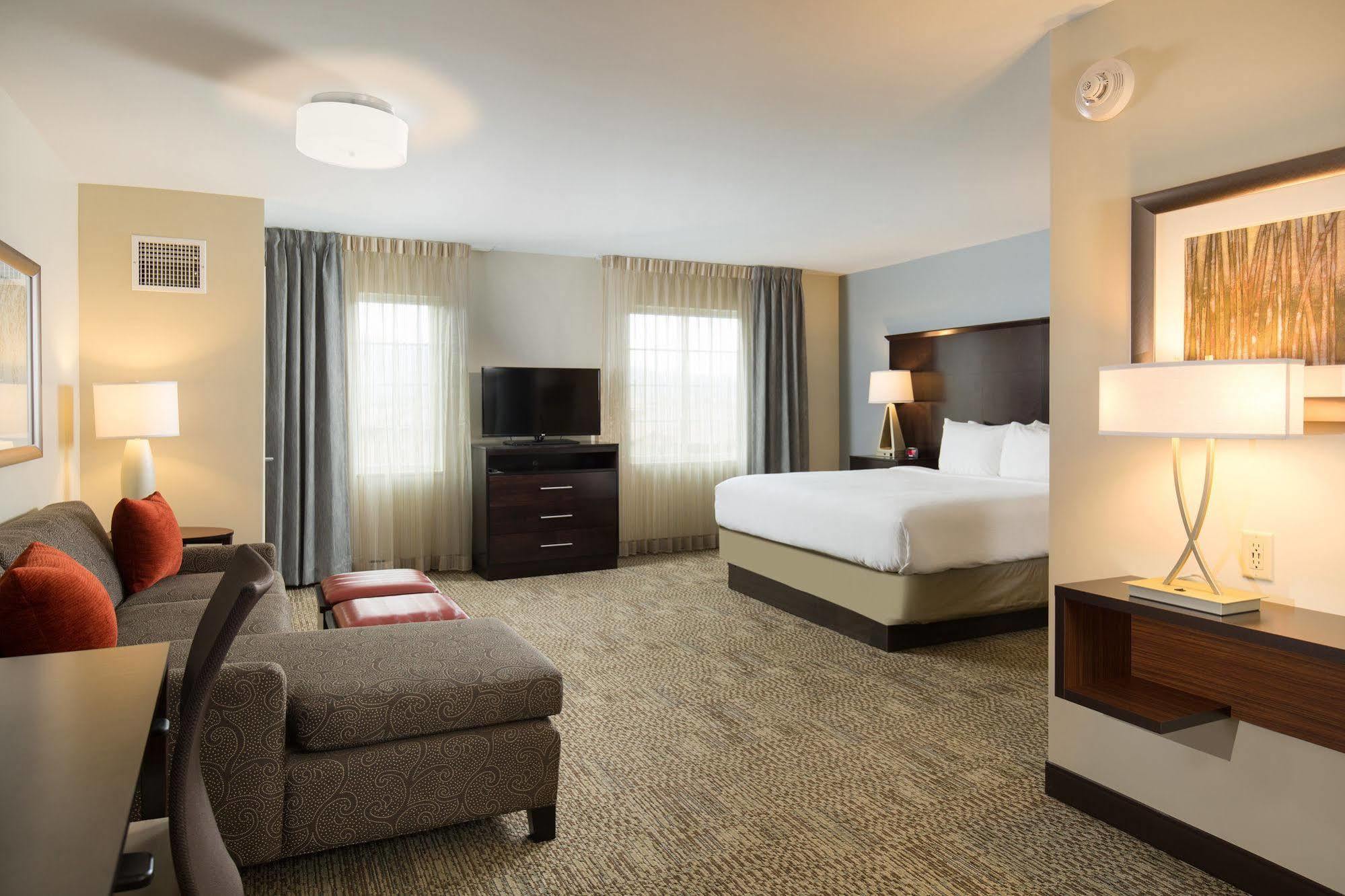 Staybridge Suites Corona South By Ihg Exterior photo